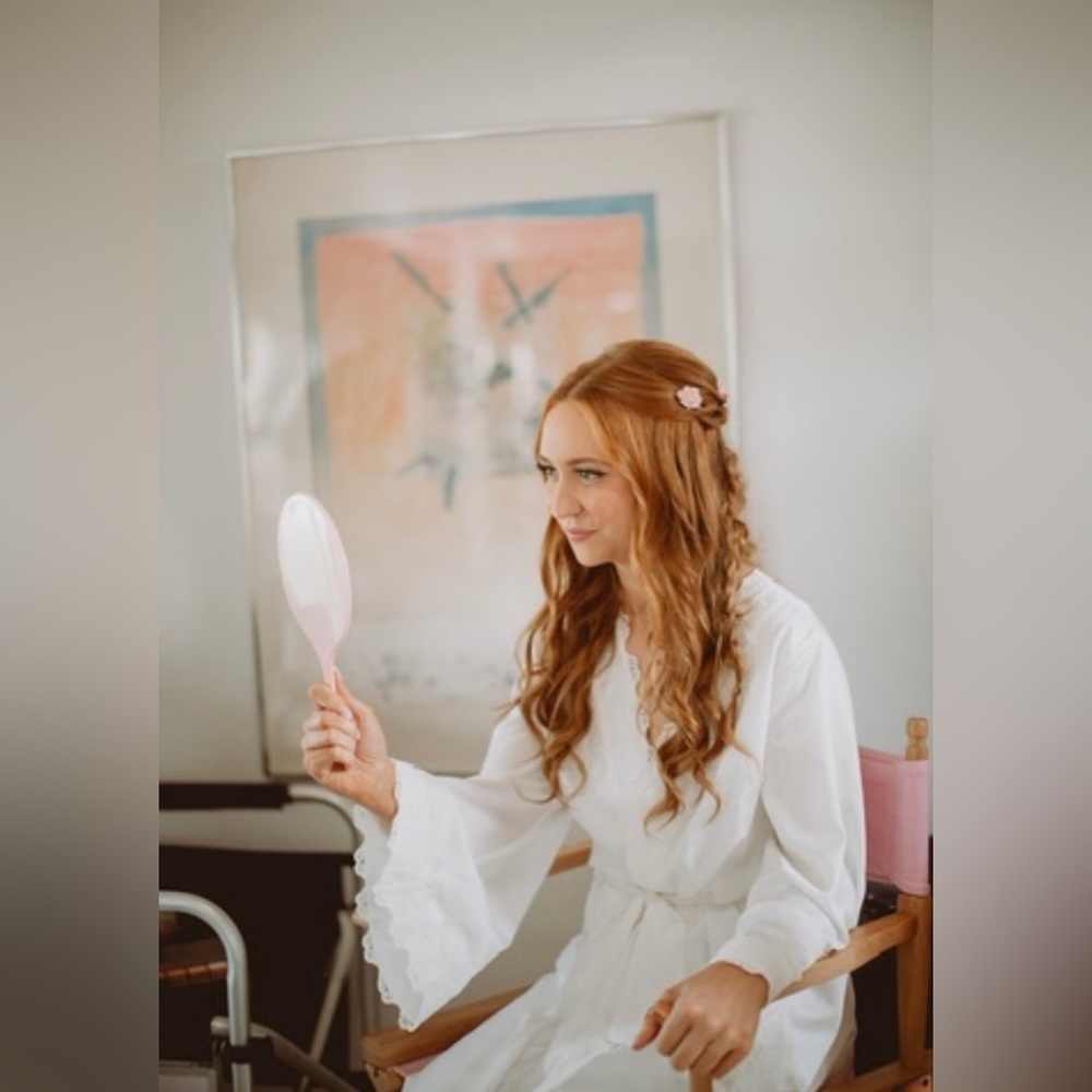 Bridal Robe, Size M - Picture 7 of 13